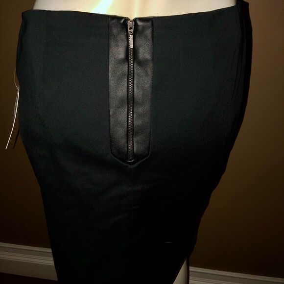 Dalia Midi Skirt with faux leather trim - Picture 3 of 3